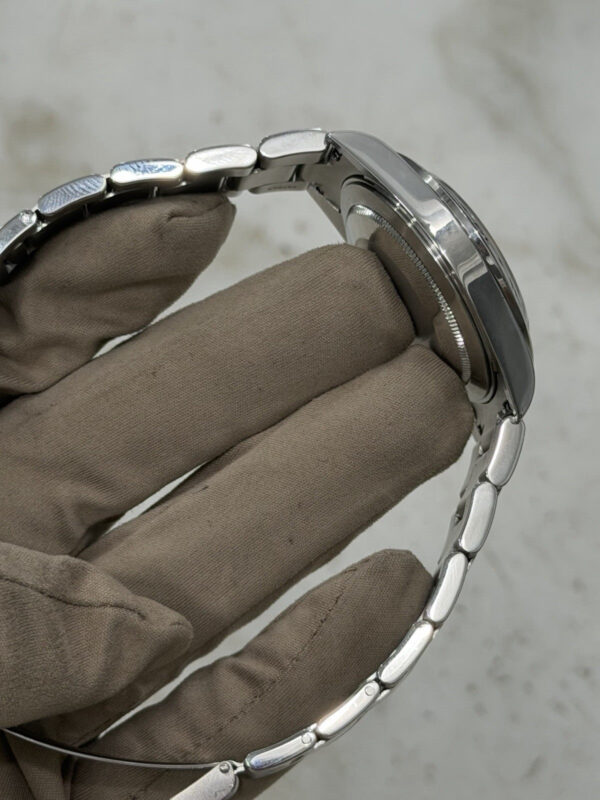 57_00a8ddb4-7faf-4bfd-8946-7b3f4124e57d Rolex Explorer II Stainless Steel Black Dial 40mm Automatic Men’s Watch 16570