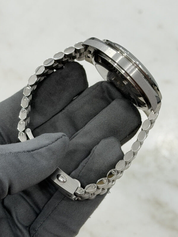 57_153bbc32-e6f3-46a8-b2d3-cf6b650a2cc6 2024 Omega Speedmaster Moonwatch 42mm Black Dial Sapphire 310.30.42.50.01.002