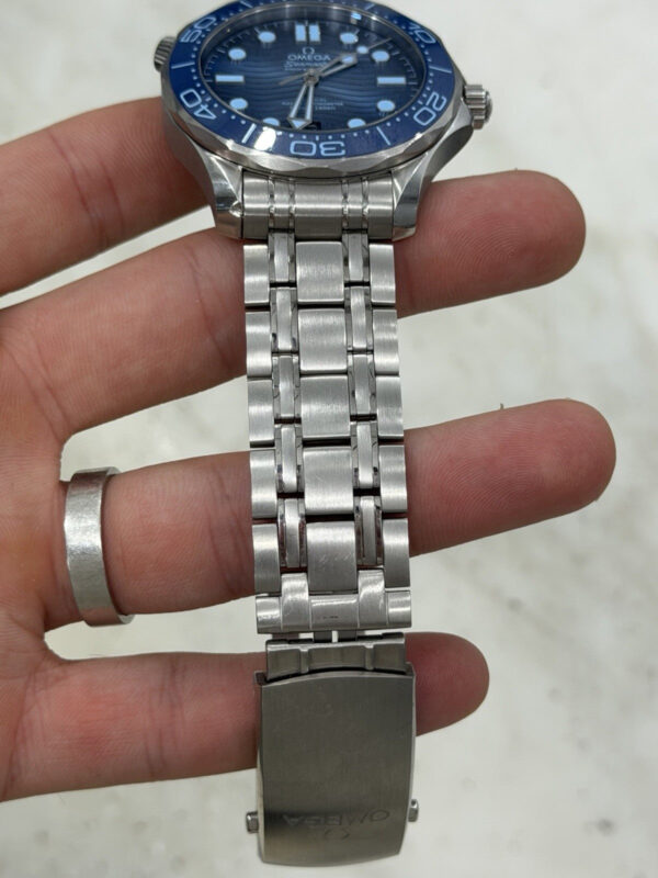 57_3399d879-c677-4da3-9e37-d20855887a9a Omega Seamaster Diver 300M Summer Blue Edition 42mm 210.30.42.20.03.003 – B/P