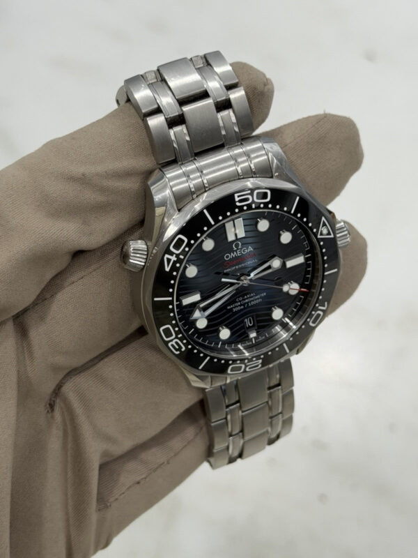 Omega Seamaster Men’s Black Dial Swiss Automatic Watch 210.30.42.20.01.001