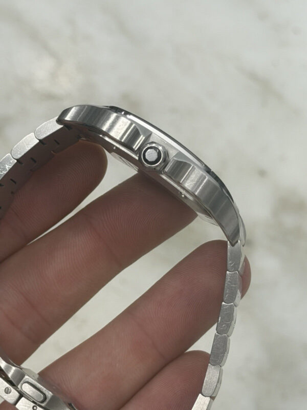 57_a904933e-1a48-478a-8b22-446e106be8d9 Cartier Santos Stainless Steel Grey Dial 39.8mm Automatic Men’s Watch WSSA0037